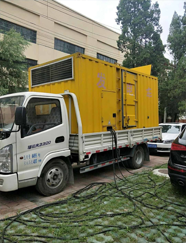 咸安发电车出租-柴油发电机组排烟系统设计要求及其考虑因素