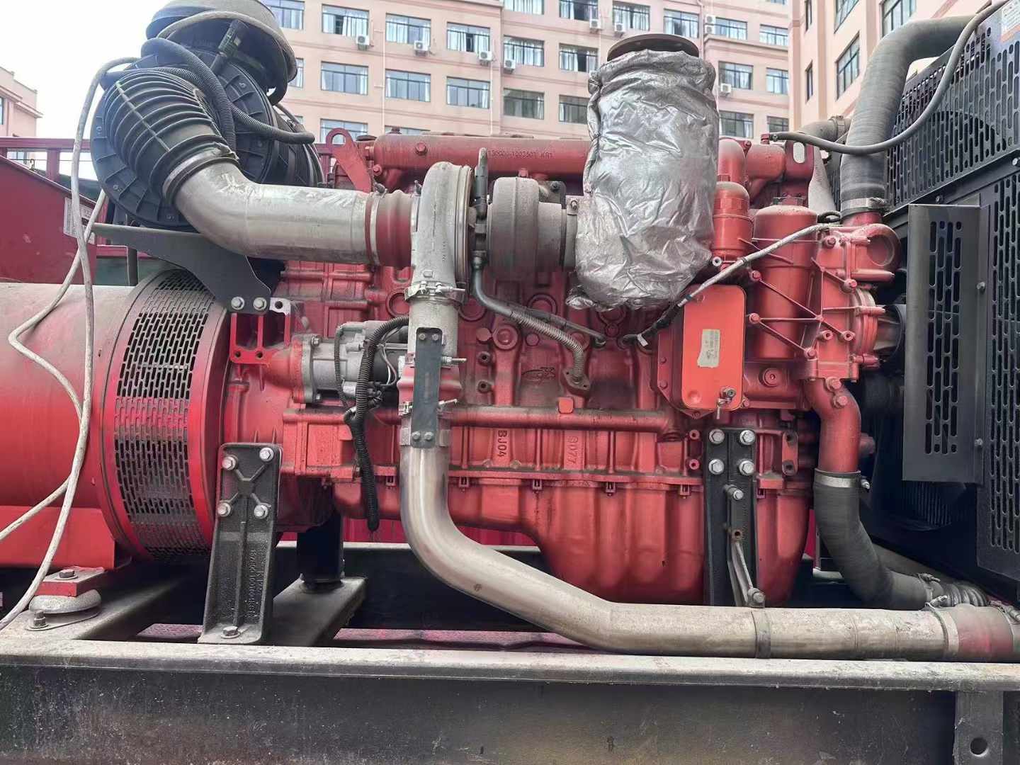 咸安如何选择适合 600kW 柴油发电机组的过载保护器？